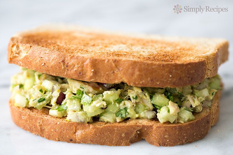 Tona avocado sandwich